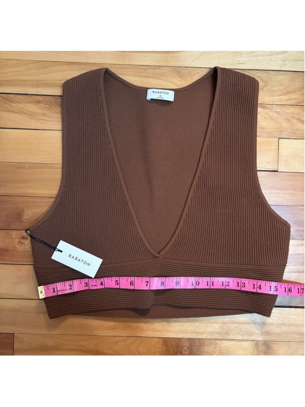 Aritzia Babaton Brown Sculpt Knit Deep V Tank - Size XL ✨ NWT - Picture 5 of 9